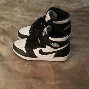 Black and white air Jordan shoes